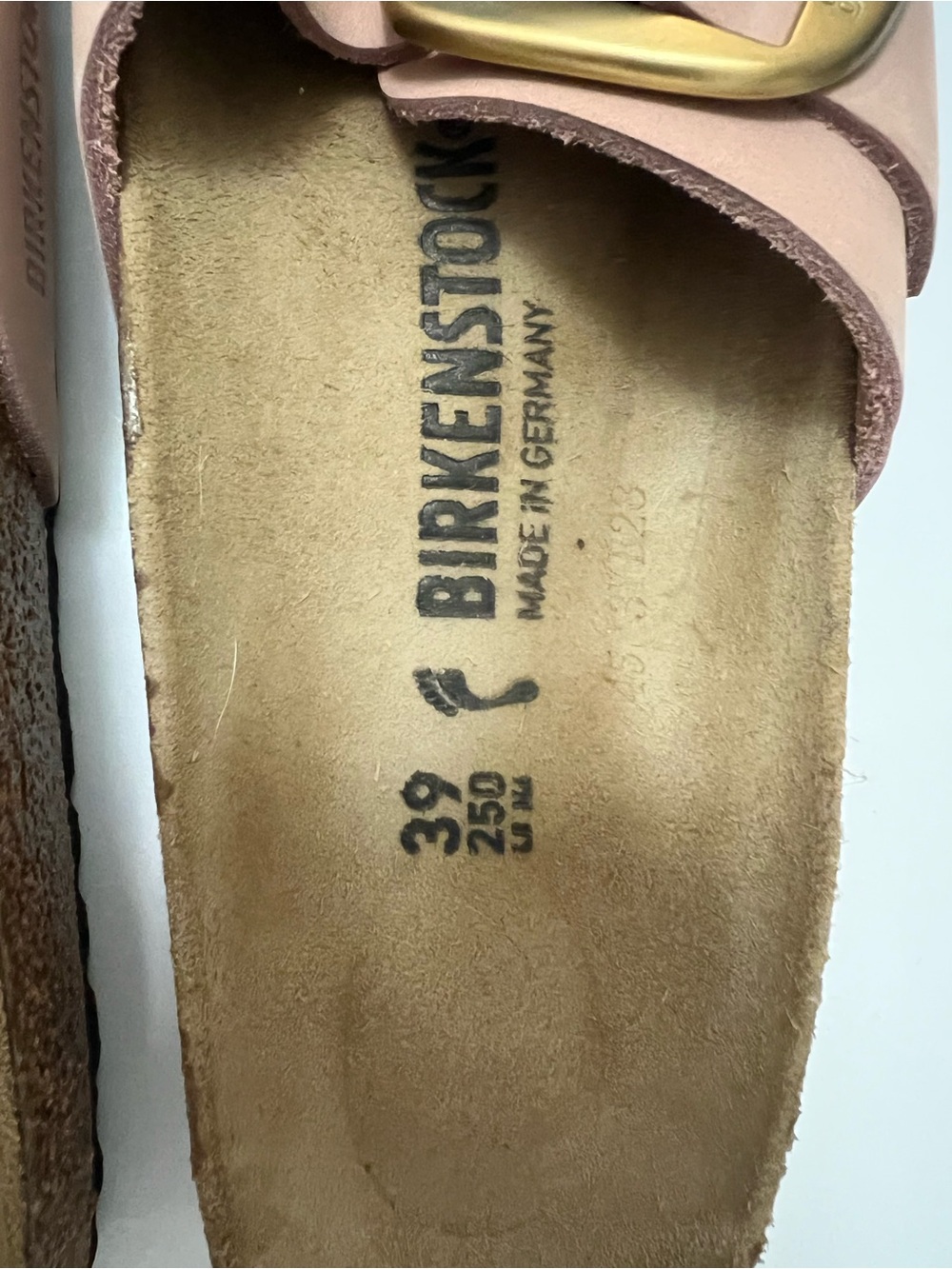 Birkenstock Women's Blush Single Strap Sandals with Gold Buckles - Picture 3 of 11